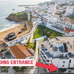 In Albufeira's Old Town Apartment